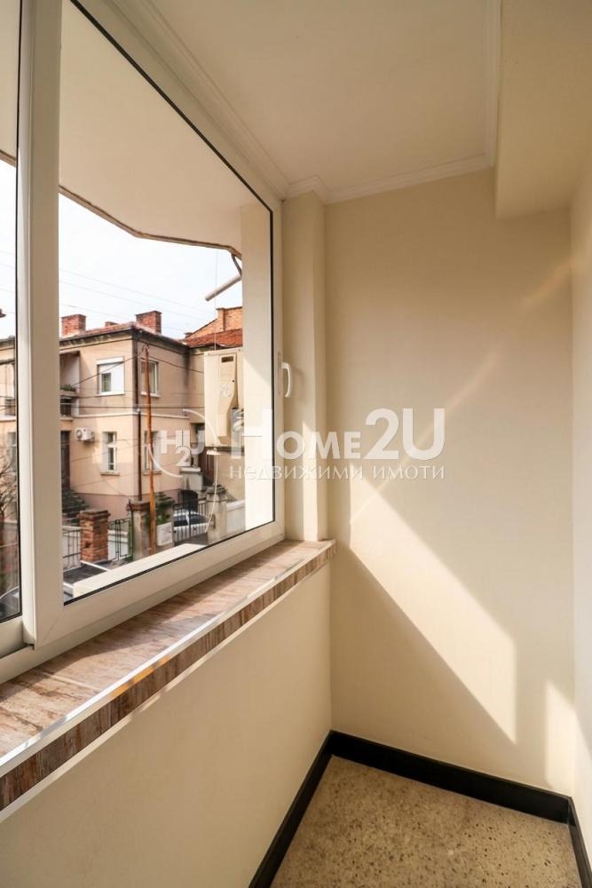 Продава 3-СТАЕН, гр. Пловдив, Център, снимка 5 - Апартаменти - 54115204