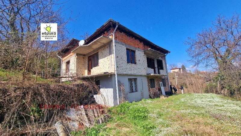 Продава  Къща област Пловдив , с. Новаково , 214 кв.м | 40156289