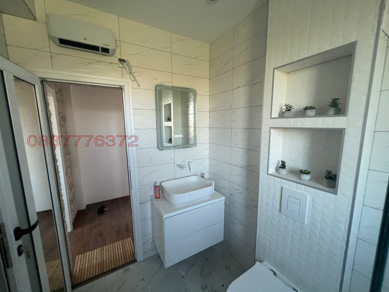 Продава КЪЩА, с. Методиево, област Добрич, снимка 17 - Къщи - 52783592