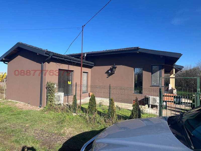 Продава КЪЩА, с. Методиево, област Добрич, снимка 2 - Къщи - 52783592