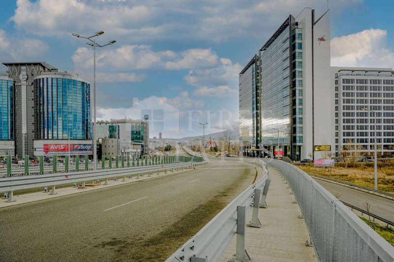 En venta  Trama Sofia , Letishte Sofia , 13000 metros cuadrados | 48127658 - imagen [10]