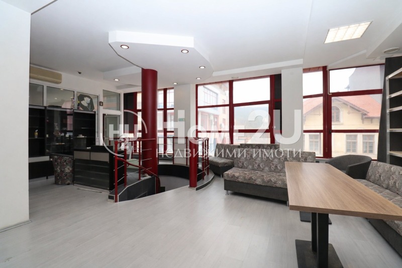 Продава БИЗНЕС ИМОТ, гр. Пирдоп, област София област, снимка 2 - Други - 53536685