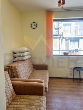 Studio c.c. Slânciev briag, regiunea Burgas
