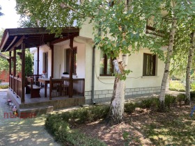 Maison Novi izvor, région Plovdiv 1