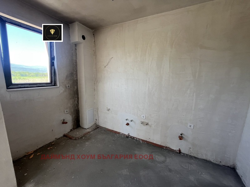 Продава  3-стаен град Пловдив , Остромила , 150 кв.м | 49539857 - изображение [10]