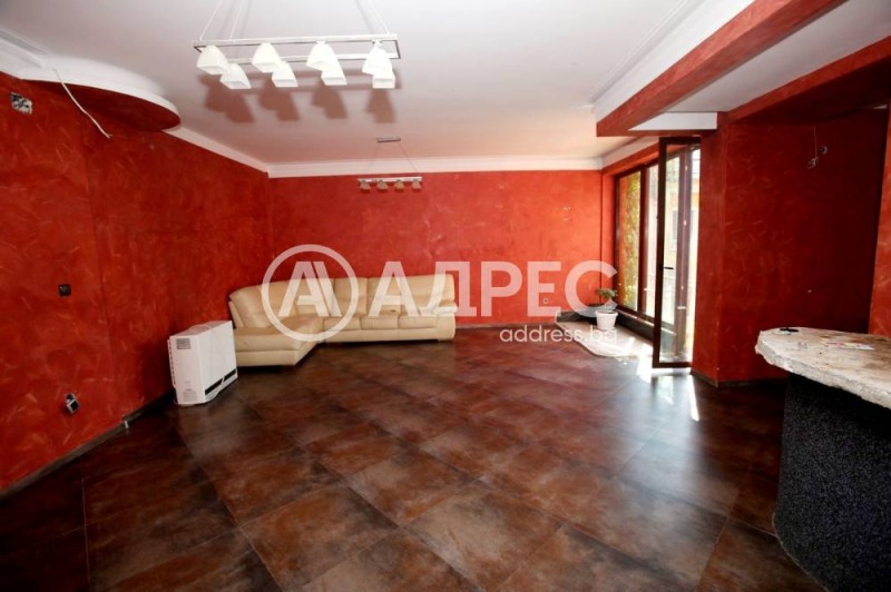 For Sale  3+ bedroom Sofia , Tsentar , 167 sq.m | 37538058