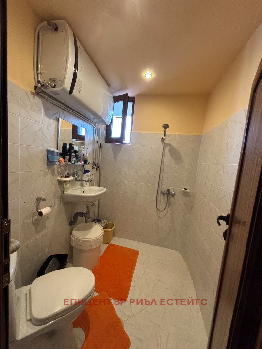 Продава ЕТАЖ ОТ КЪЩА, гр. Перник, Клепало, снимка 5 - Етаж от къща - 54365111