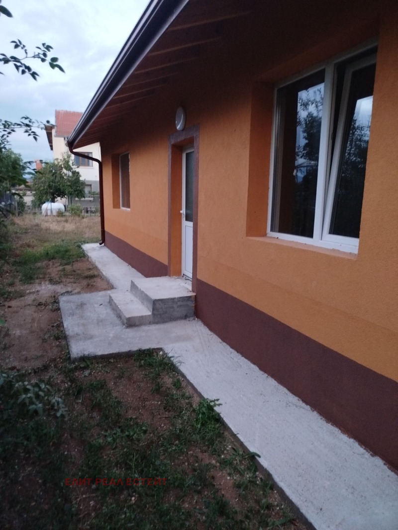 Продава КЪЩА, област Благоевград, с. Баня • 159900 € / 312737.22 лв. • 98293084 1