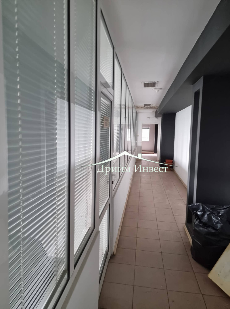 À vendre  Bâtiment industriel Plovdiv , Indoustrialna zona - Iztok , 366 m² | 97829168