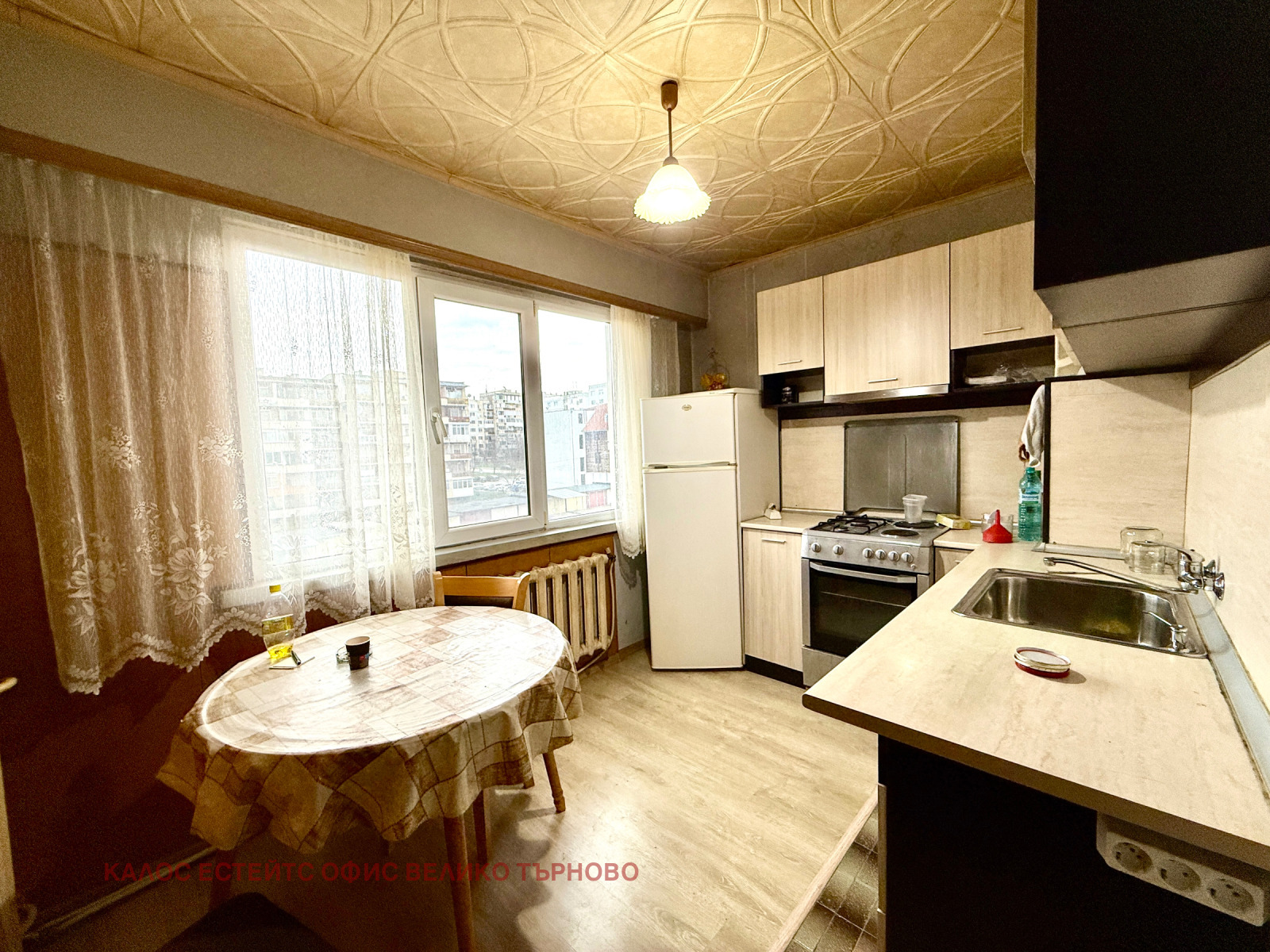 Продава 3-СТАЕН, гр. Велико Търново, Бузлуджа, снимка 2 - Апартаменти - 54036332