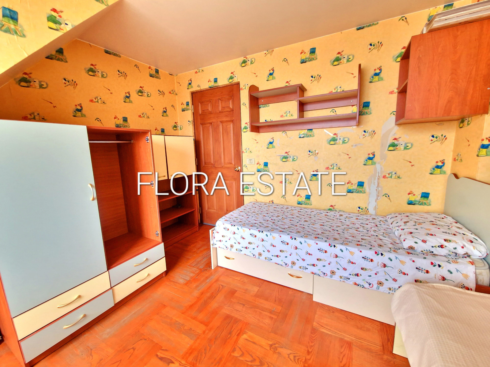 Продава 4-СТАЕН, гр. Добрич, Център, снимка 16 - Апартаменти - 54238489