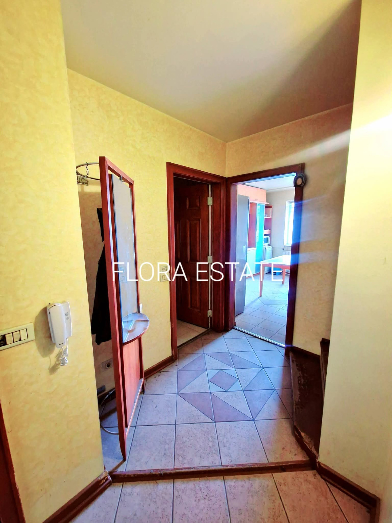 Продава 4-СТАЕН, гр. Добрич, Център, снимка 14 - Апартаменти - 54238489