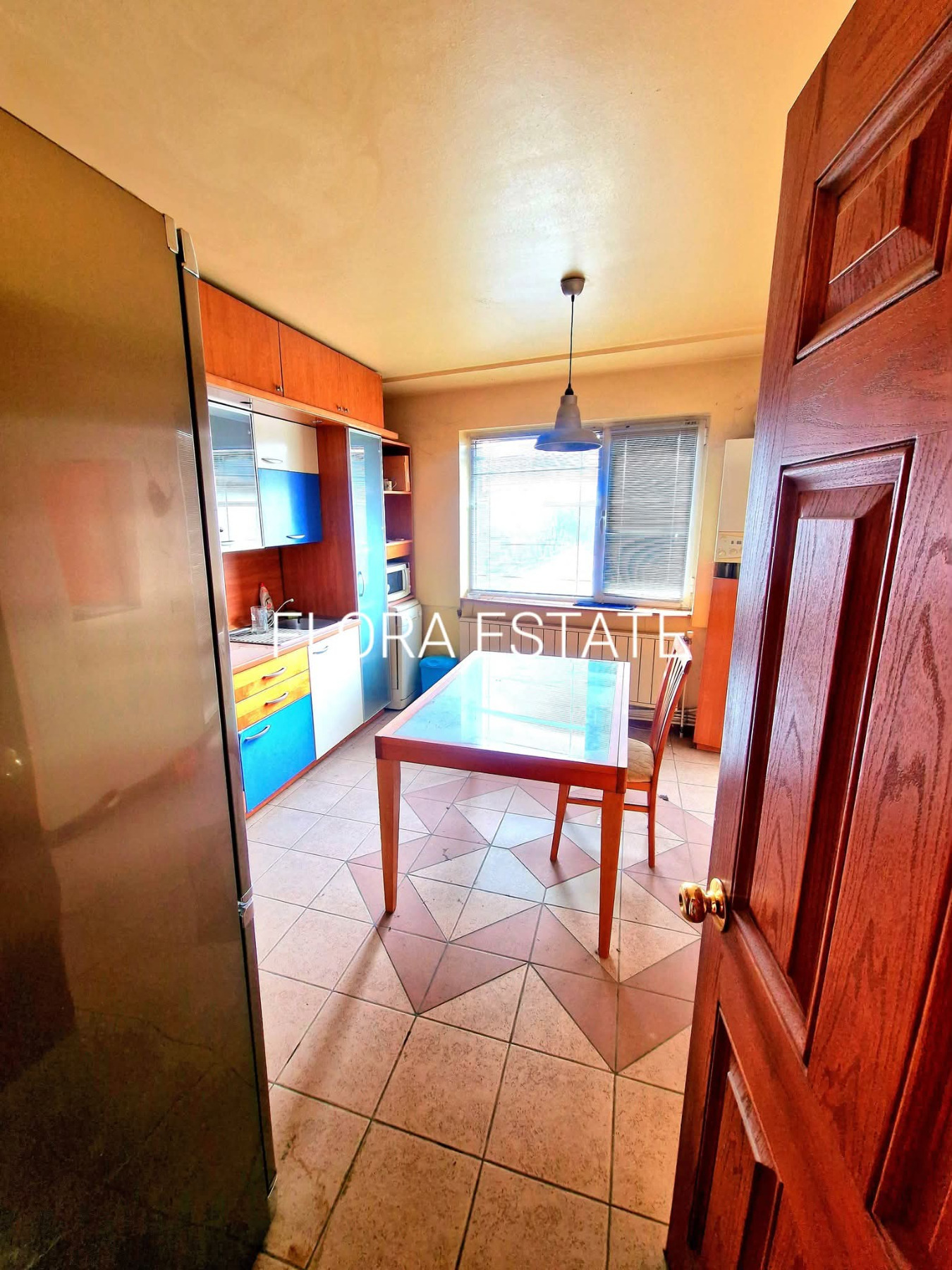 Продава 4-СТАЕН, гр. Добрич, Център, снимка 3 - Апартаменти - 54238489