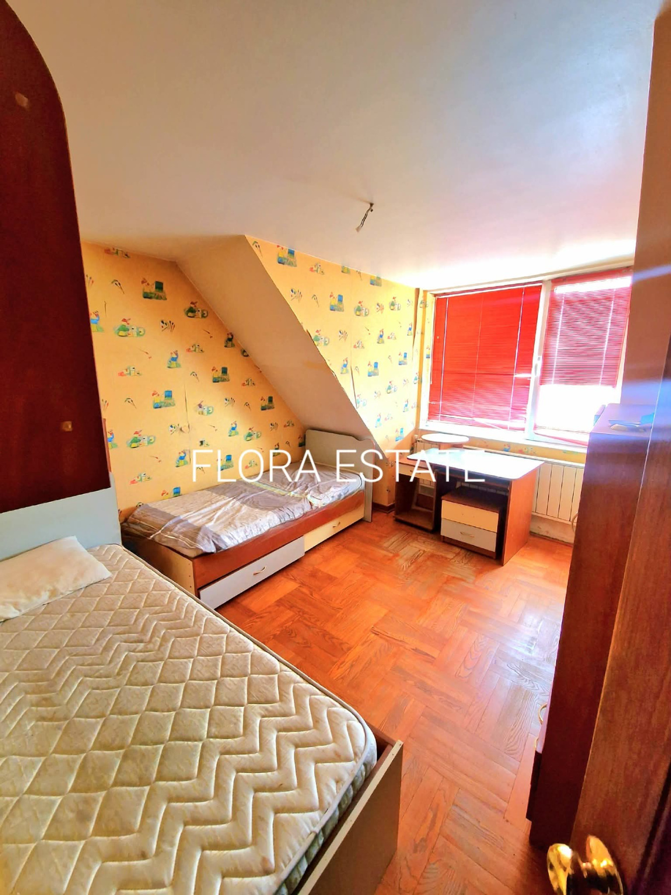 Продава 4-СТАЕН, гр. Добрич, Център, снимка 12 - Апартаменти - 54238489