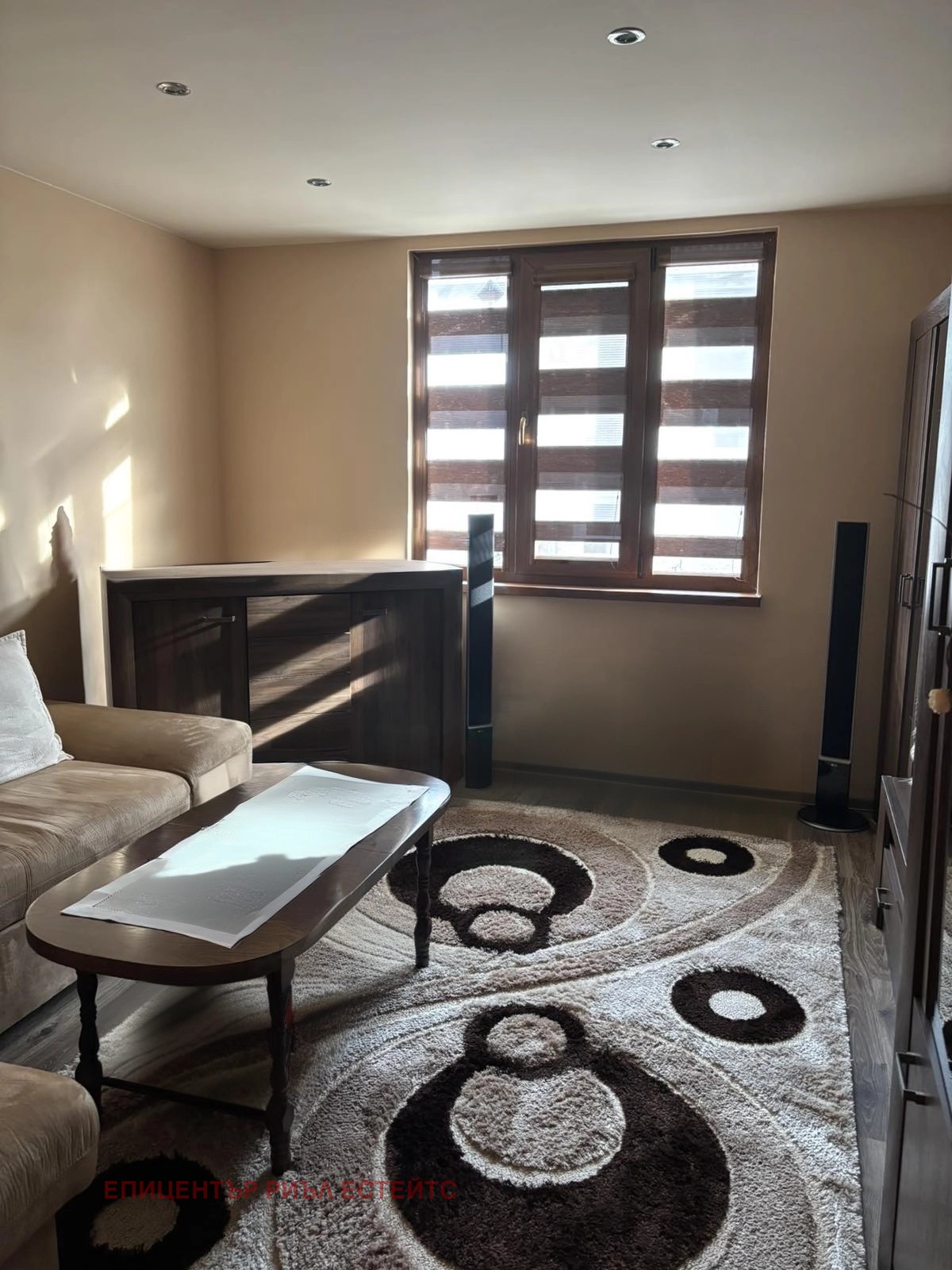 Продава ЕТАЖ ОТ КЪЩА, гр. Перник, Клепало