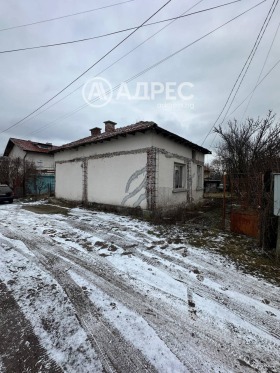 Maison Yardjilovtsi, région Pernik 4