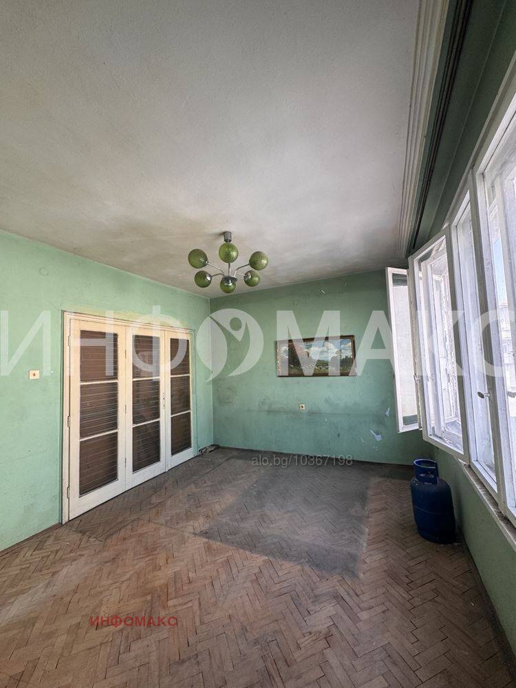 Продается  2 спальни Бургас , Център , 75 кв.м | 30450631 - изображение [3]