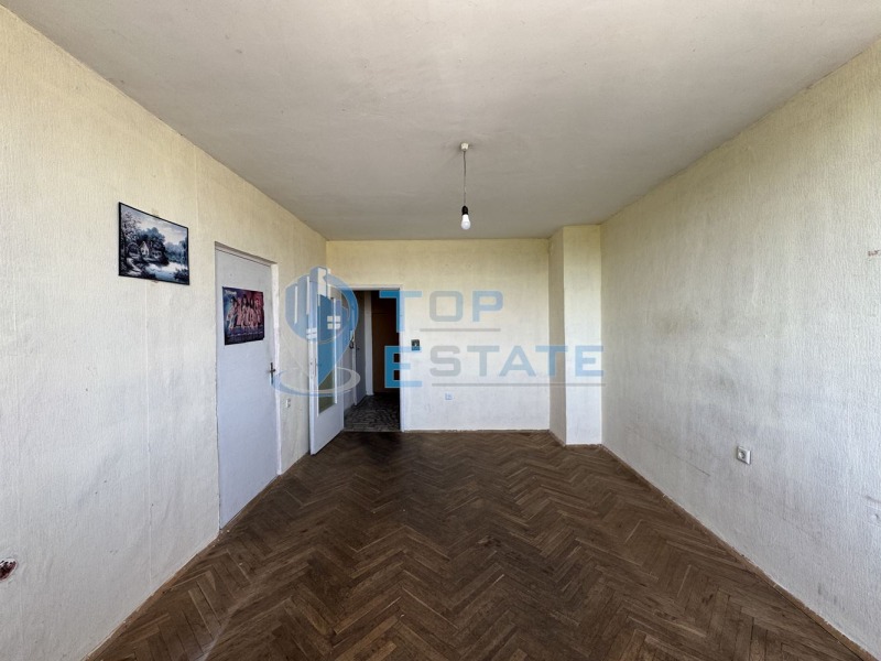 Продава 3-СТАЕН, гр. Велико Търново, Бузлуджа, снимка 4 - Апартаменти - 51352918