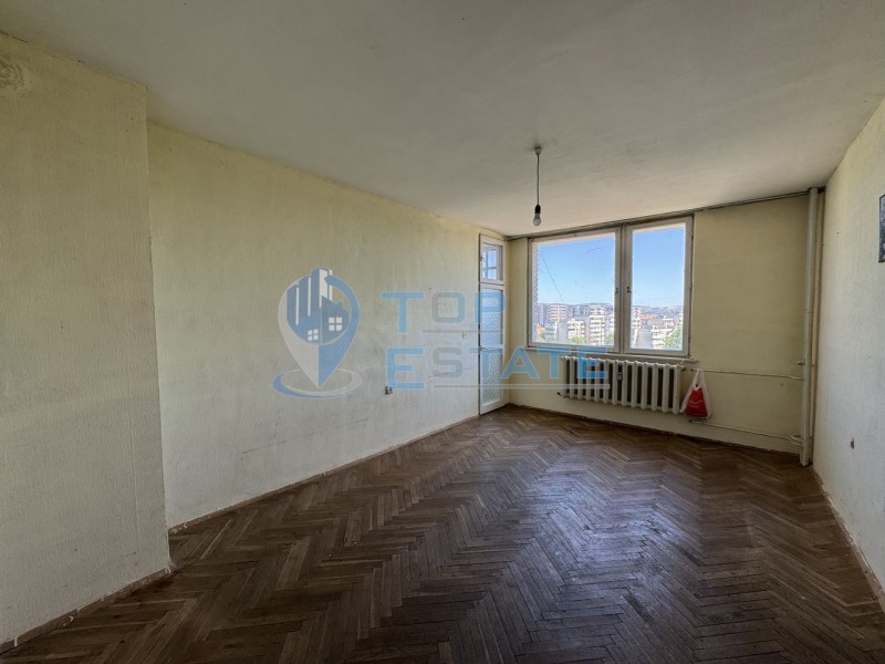 Продава 3-СТАЕН, гр. Велико Търново, Бузлуджа, снимка 5 - Апартаменти - 51352918