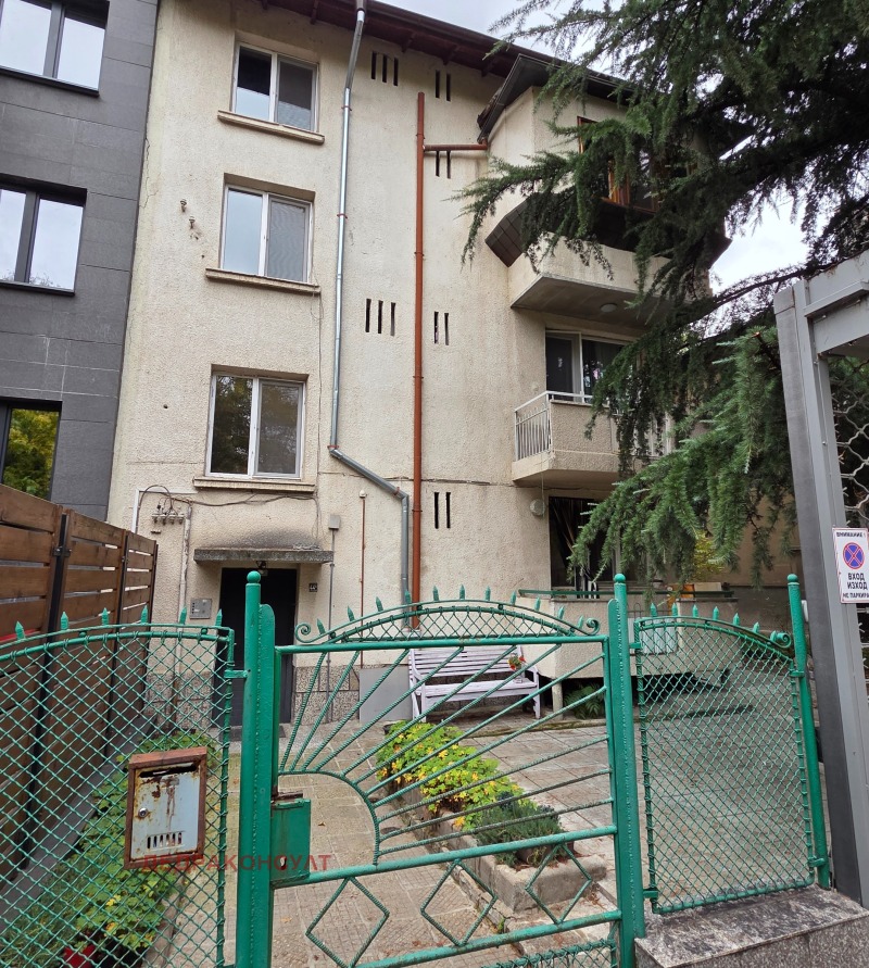 Продава 3-СТАЕН, гр. София, Изток