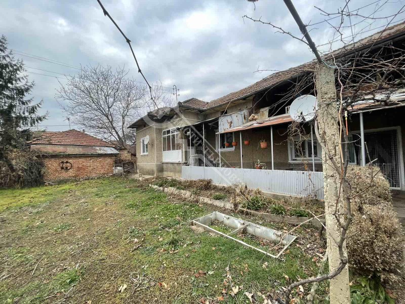 En venta  Casa región Veliko Tarnovo , Strajilovo , 100 metros cuadrados | 35296670 - imagen [2]