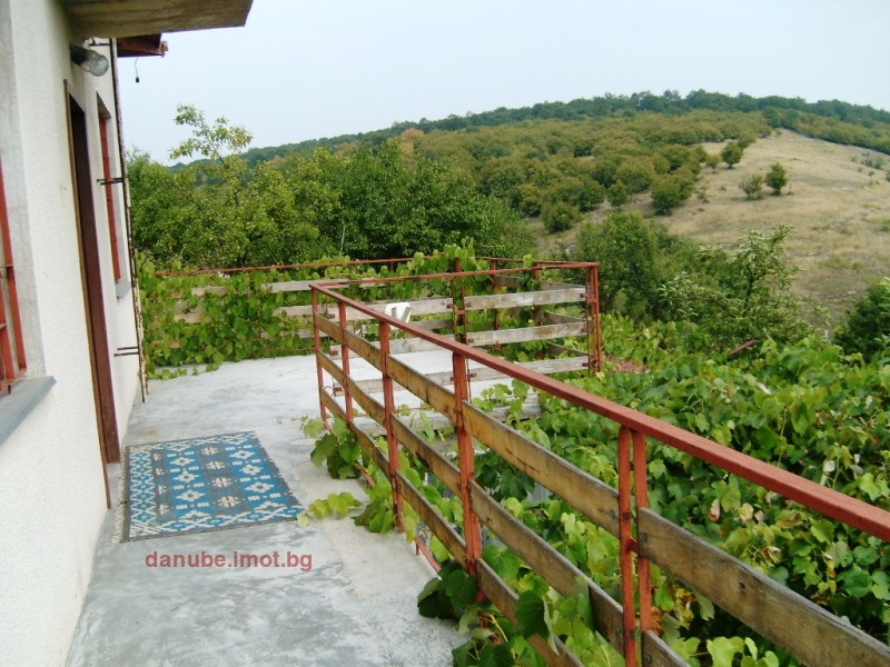 Продава КЪЩА, гр. Сеново, област Русе, снимка 13 - Къщи - 53203672