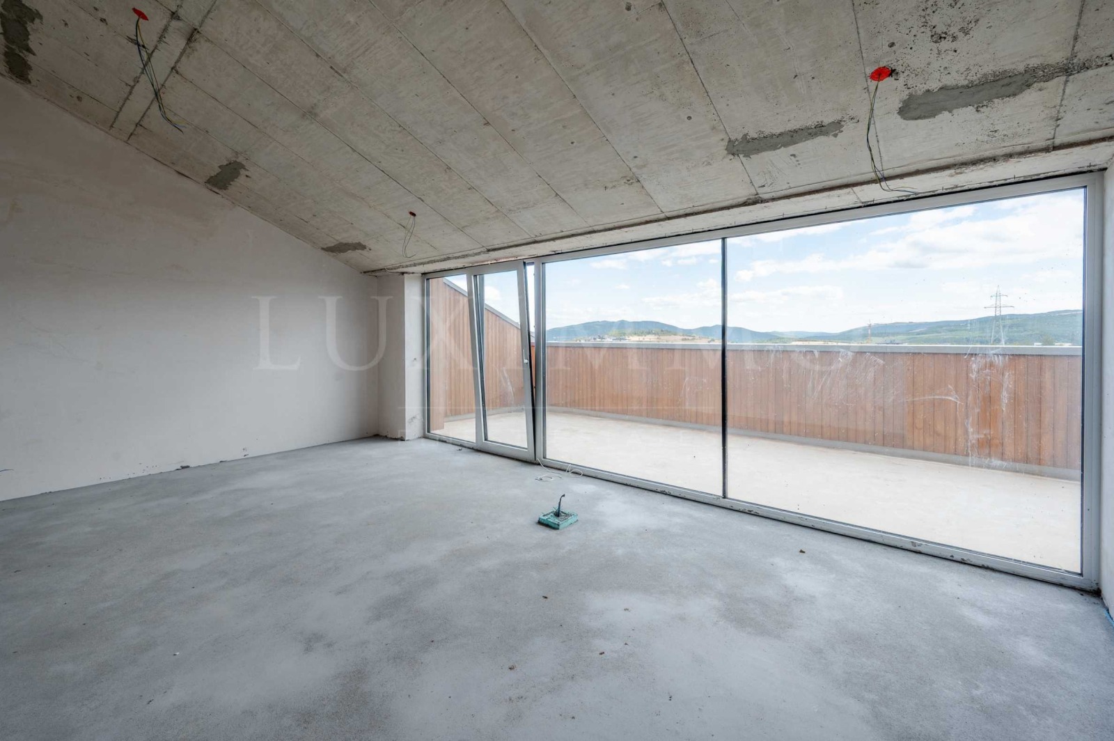 Продава КЪЩА, гр. София, с. Бистрица, снимка 10 - Къщи - 56323955