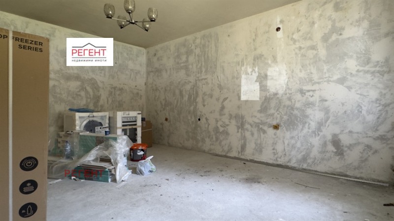 En venta  Estudio Gabrovo , Tsentar , 45 metros cuadrados | 38529661