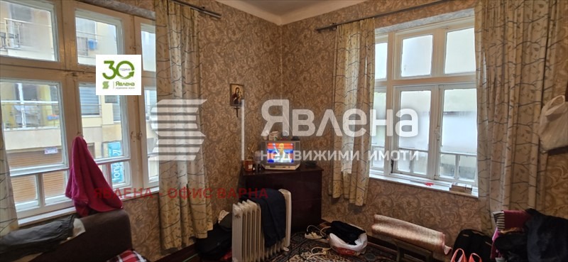Продава 3-СТАЕН, гр. Варна, Окръжна болница-Генерали, снимка 2 - Апартаменти - 56088448