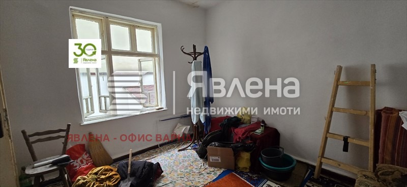 Продава 3-СТАЕН, гр. Варна, Окръжна болница-Генерали, снимка 3 - Апартаменти - 56088448