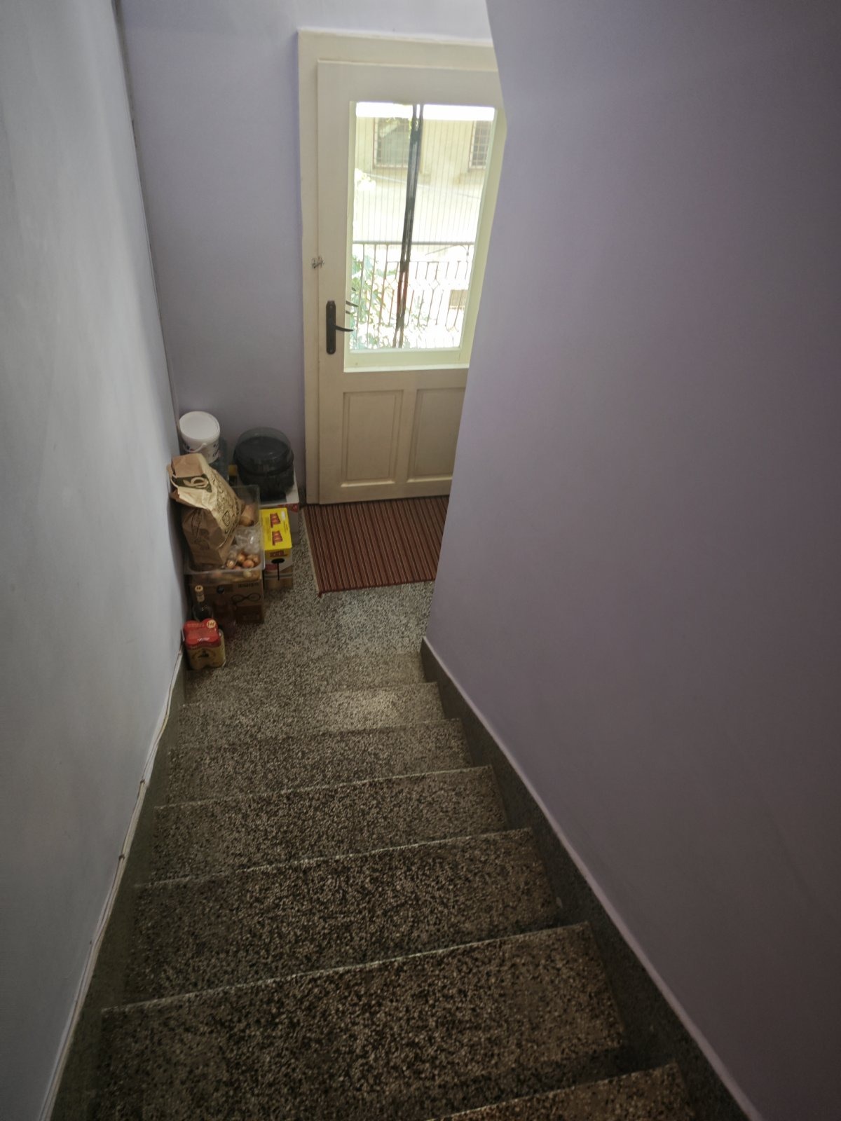 Продава КЪЩА, гр. Плевен, Широк център, снимка 2 - Къщи - 54375615