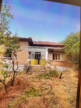 Продажба на имоти в с. Целина, област Стара Загора - изображение 1 