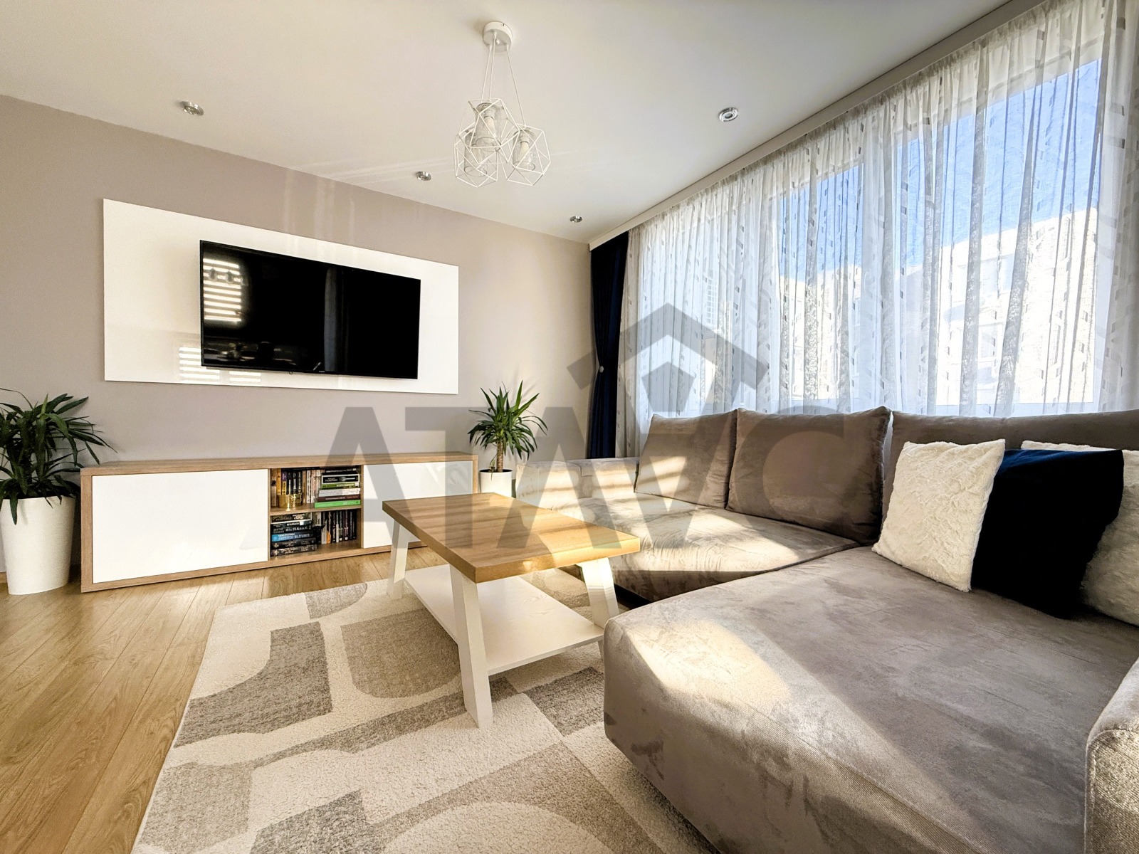 Продава 3-СТАЕН, гр. Пловдив, Остромила, снимка 3 - Апартаменти - 54025688