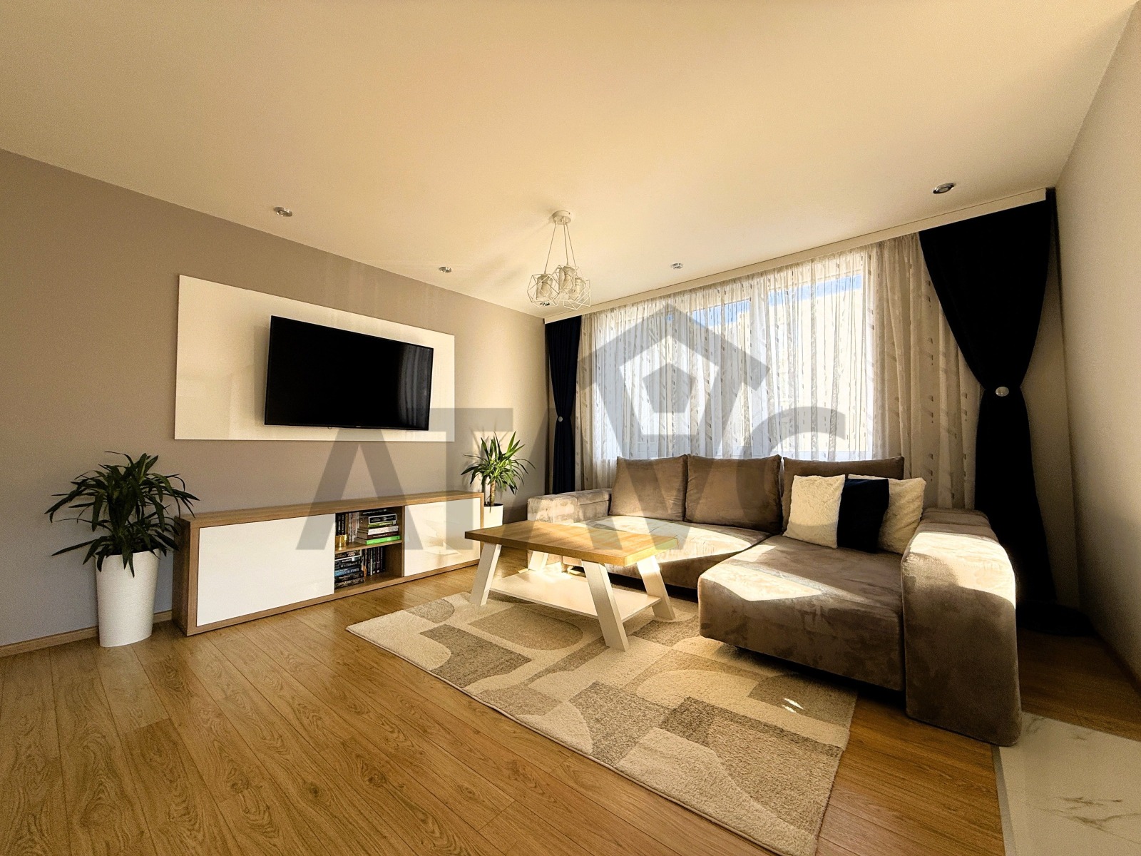 Продава 3-СТАЕН, гр. Пловдив, Остромила, снимка 2 - Апартаменти - 54025688