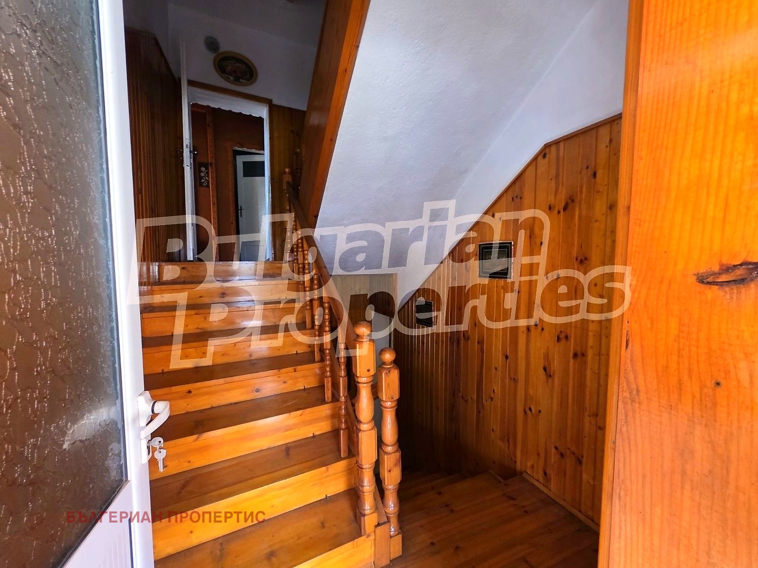 Продава КЪЩА, с. Елешница, област Благоевград, снимка 15 - Къщи - 53944119