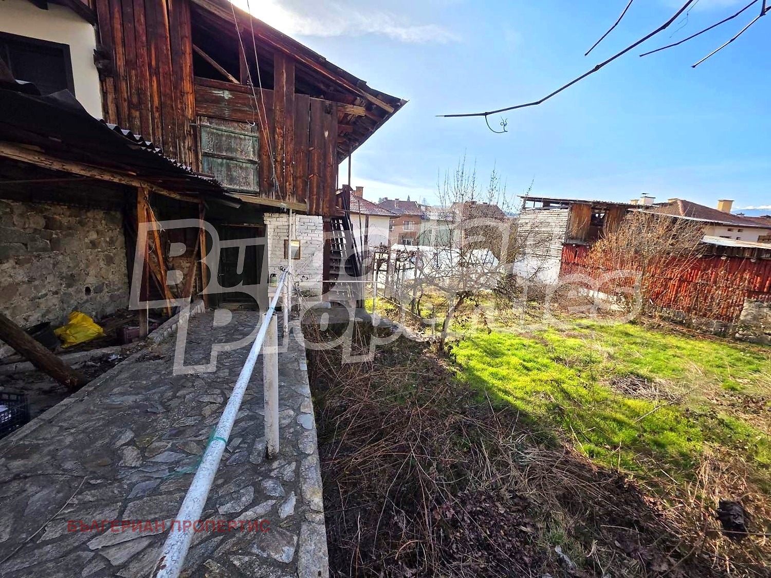 Продава КЪЩА, с. Елешница, област Благоевград, снимка 2 - Къщи - 53944119