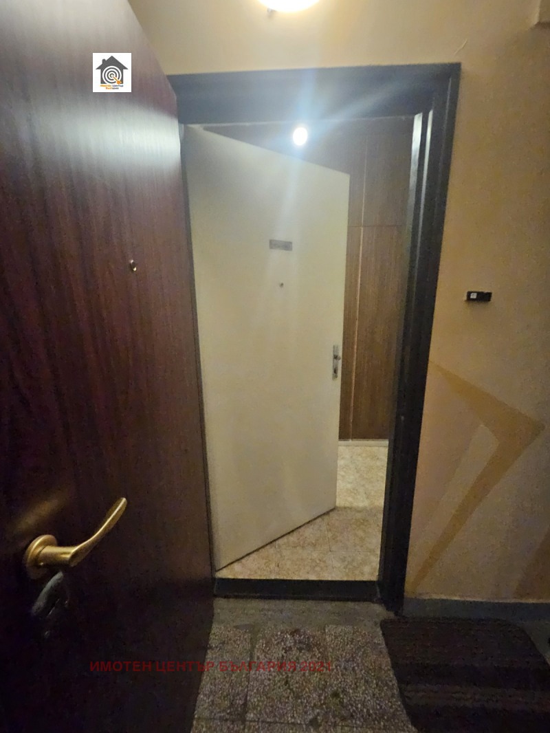 À vendre  1 chambre Sofia , Krasno selo , 50 m² | 70674158