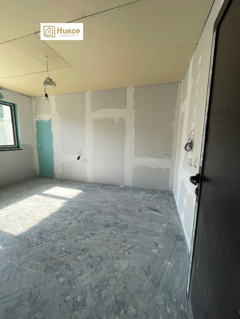 Продаја  2 спаваће собе регион Стара Загора , Раднево , 65 м2 | 54365483 - слика [2]