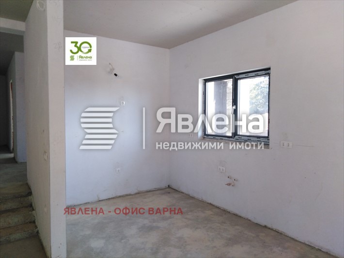 Продава КЪЩА, с. Доброглед, област Варна, снимка 10 - Къщи - 47370046