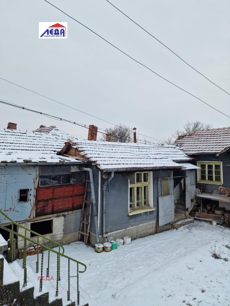 Продава КЪЩА, с. Згалево, област Плевен, снимка 2 - Къщи - 53229117