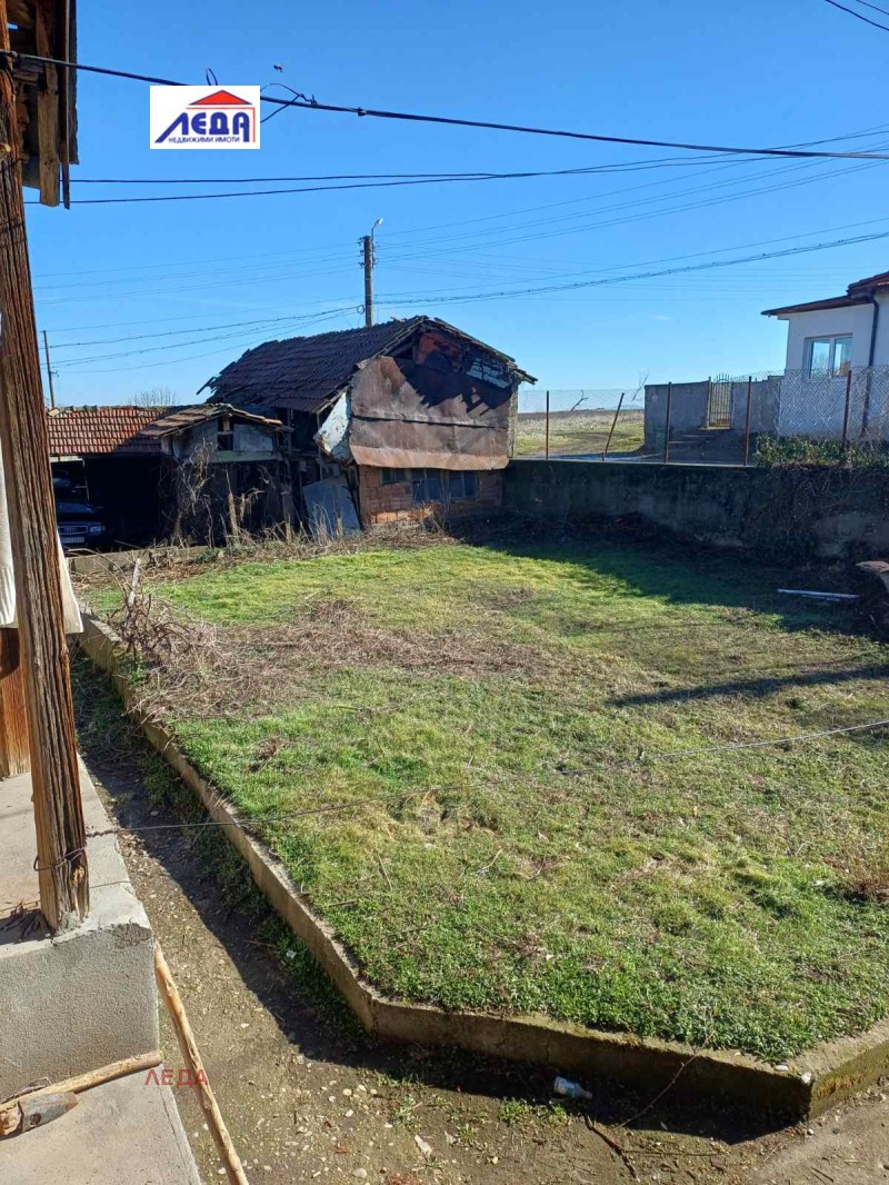 Продава КЪЩА, с. Згалево, област Плевен