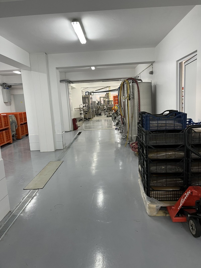 Продава  Пром. помещение град Пловдив , Централна гара , 3000 кв.м | 83199440 - изображение [3]