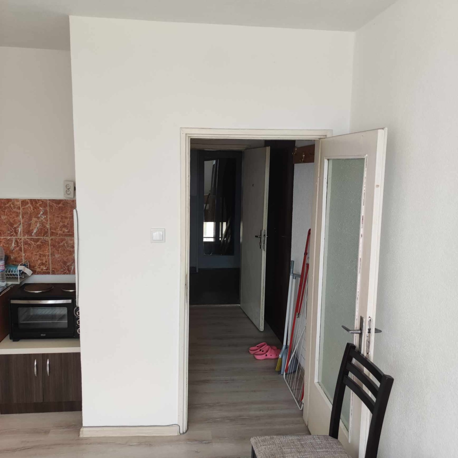 Продава 1-СТАЕН, гр. Кърджали, Студен кладенец, снимка 3 - Апартаменти - 56425543