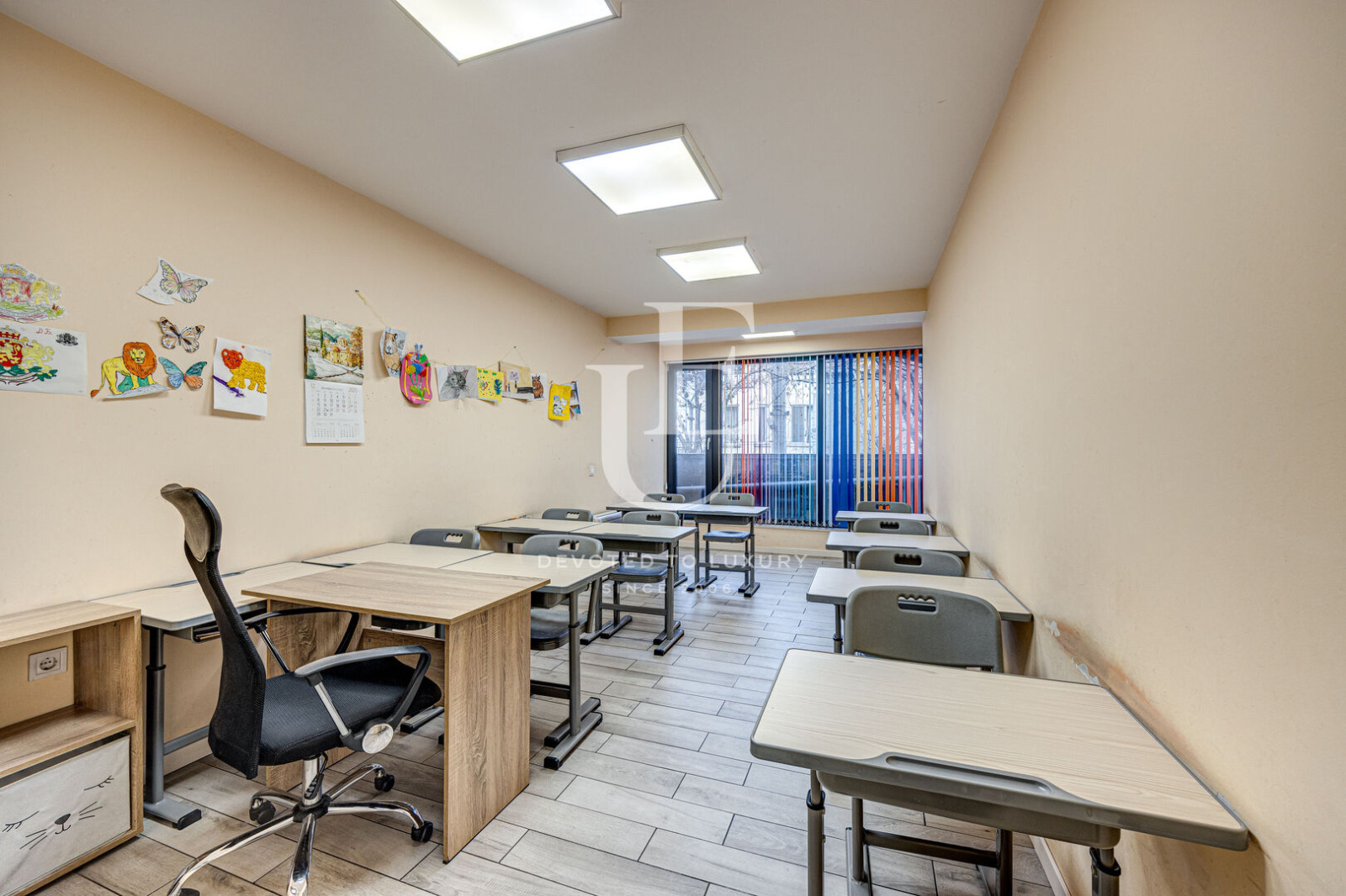 Продава ОФИС, гр. София, Център, снимка 2 - Офиси - 54963926