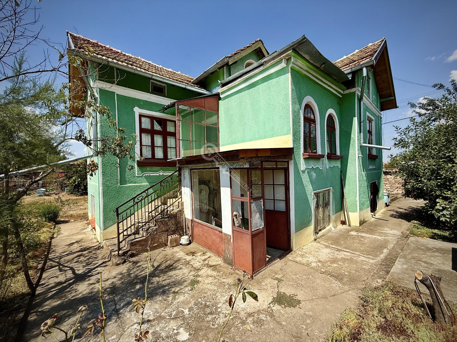 Продава КЪЩА, с. Долна Липница, област Велико Търново