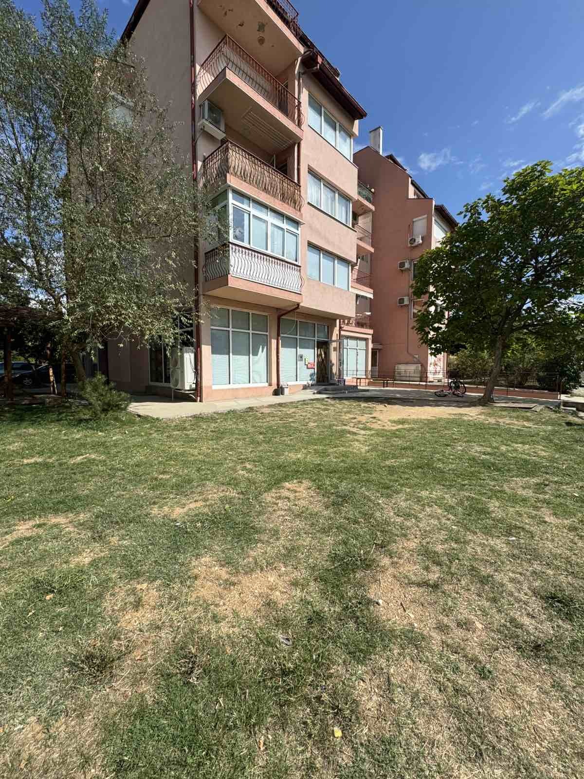 Продава МАГАЗИН, гр. Благоевград, Еленово 2, снимка 2 - Магазини - 53678757