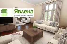 3 bedroom Doktorski pametnik, Sofia 1