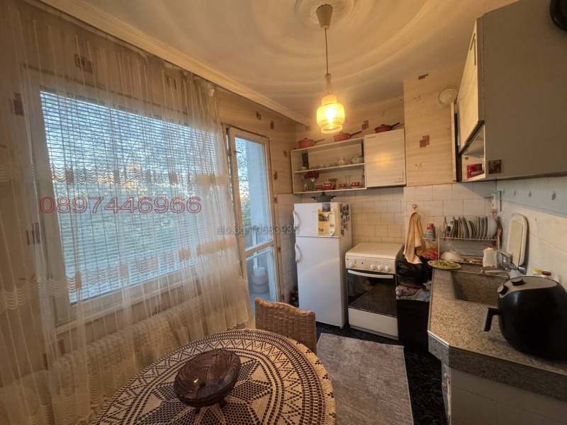 Продава 2-СТАЕН, гр. Ямбол, Златен рог, снимка 2 - Апартаменти - 52563773