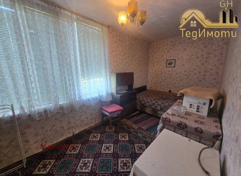 Продава  3-стаен град Стара Загора , Три чучура - юг , 75 кв.м | 77676820 - изображение [4]