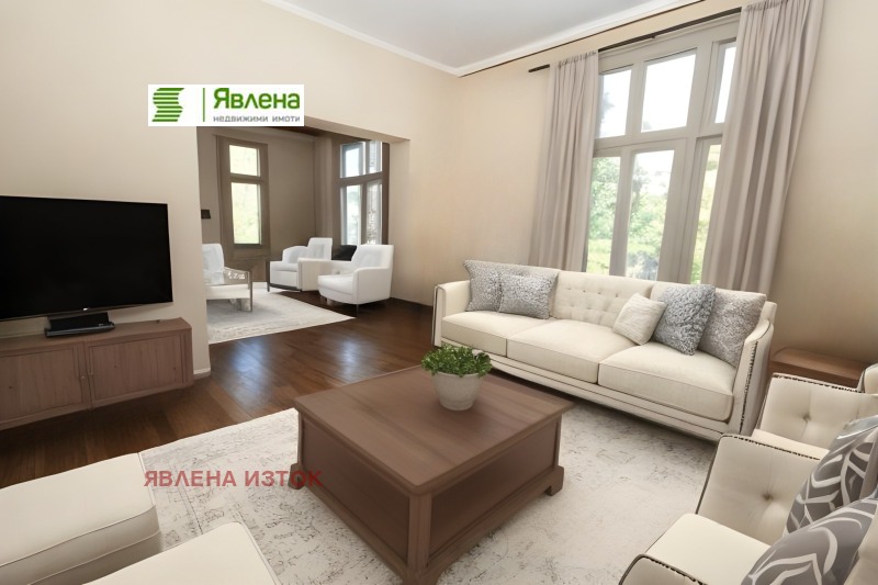 In vendita  3 camere da letto Sofia , Doktorski pametnik , 150 mq | 41805212